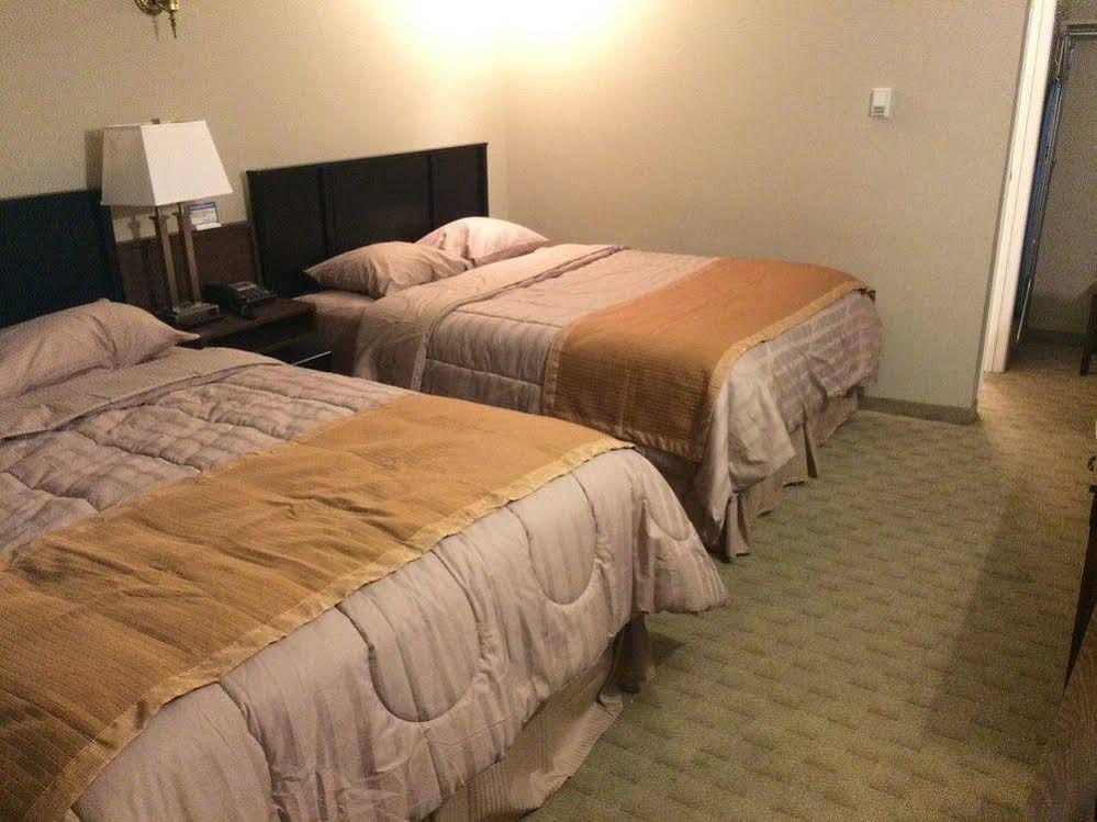 Melville Country Inn Екстериор снимка