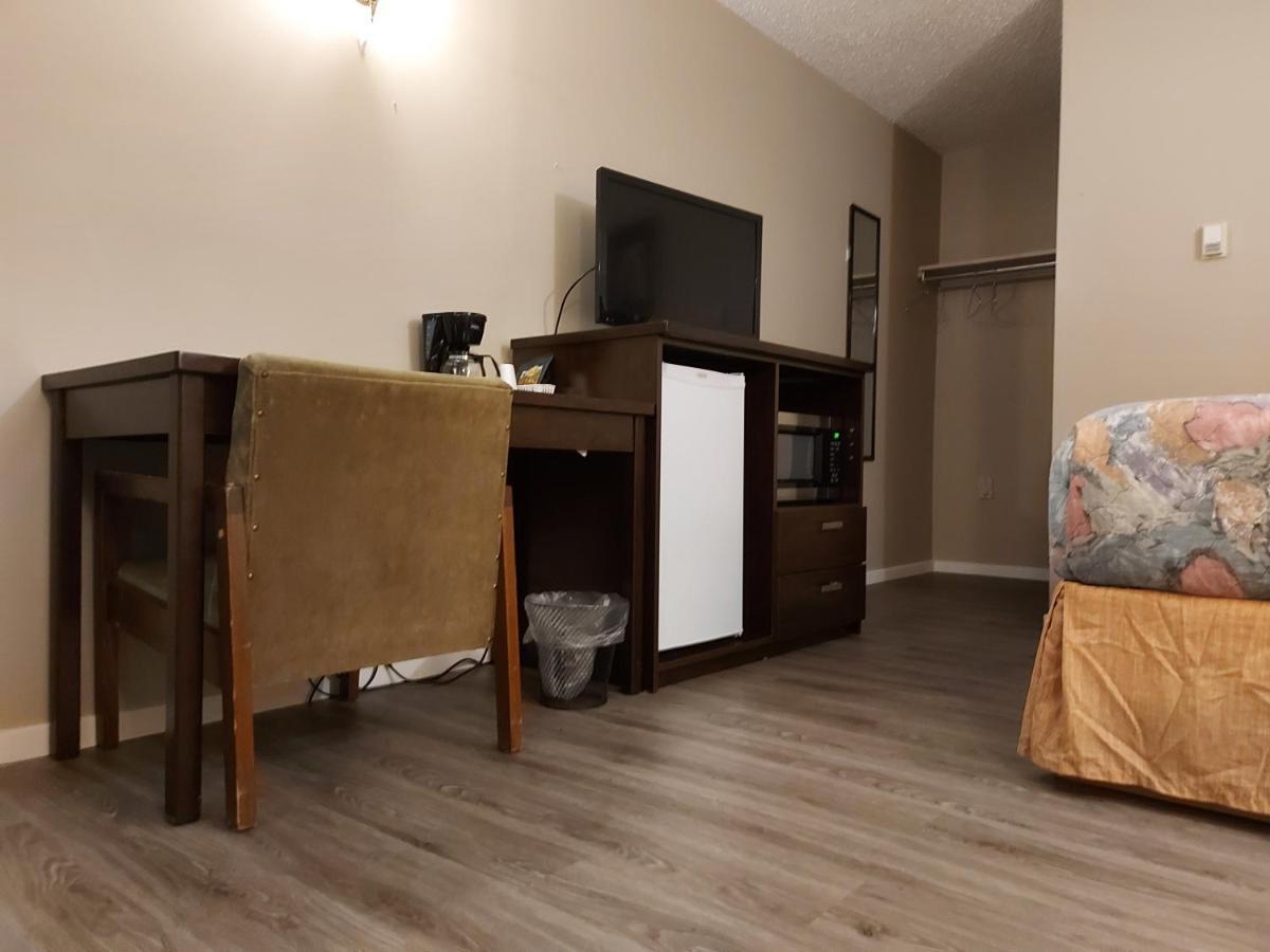 Melville Country Inn Екстериор снимка