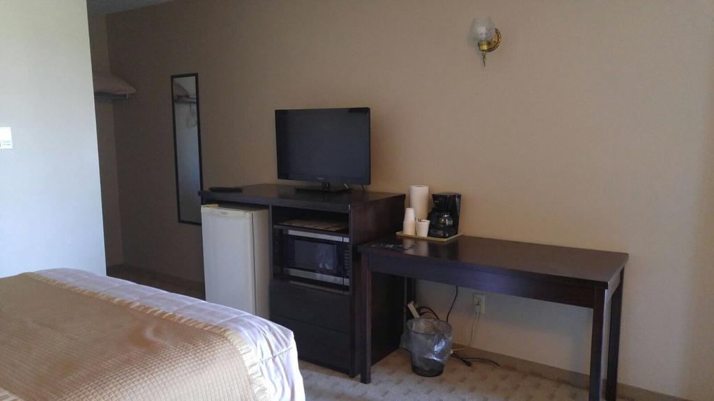 Melville Country Inn Екстериор снимка